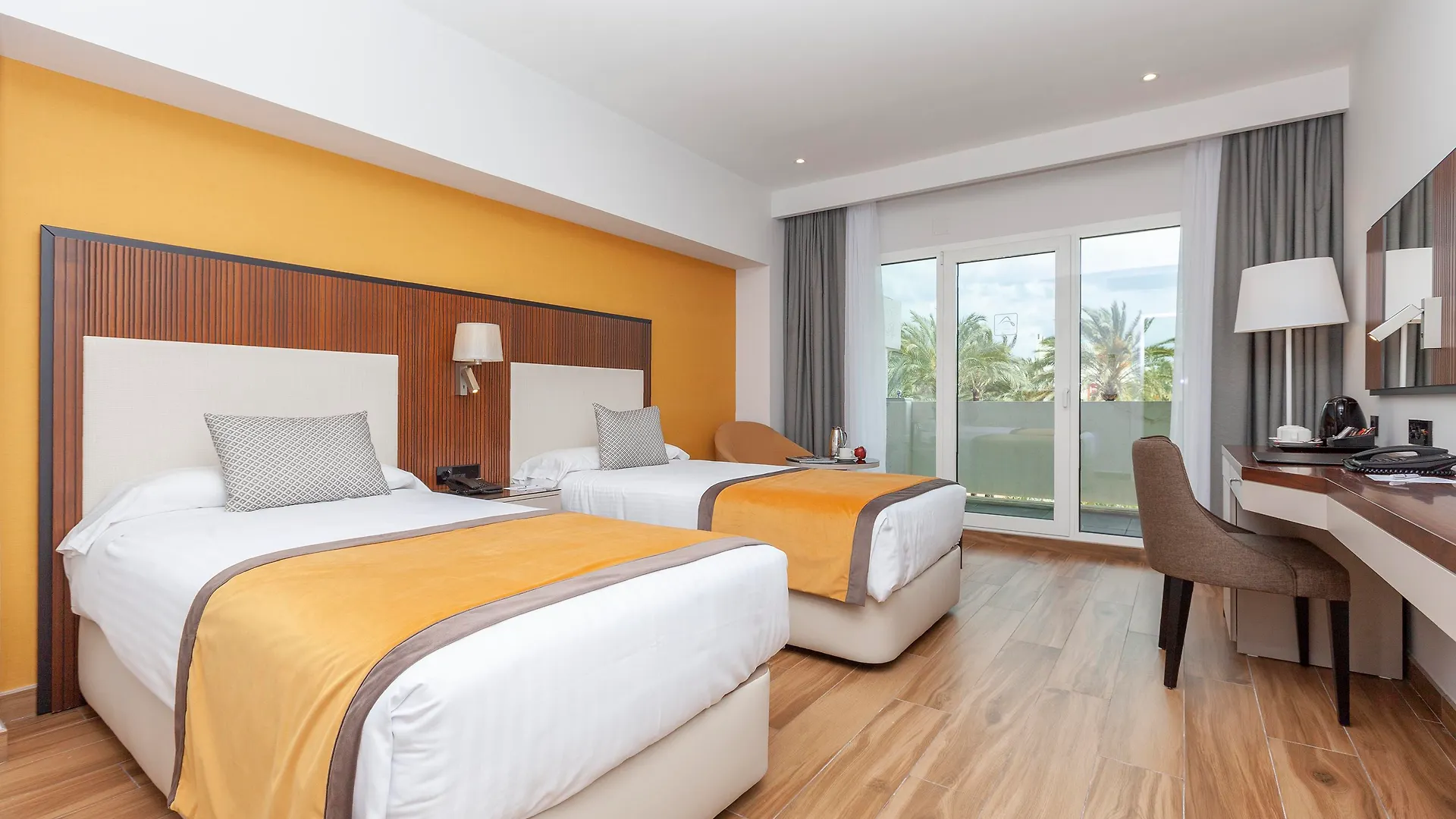Alanda Marbella Hotel 5*,